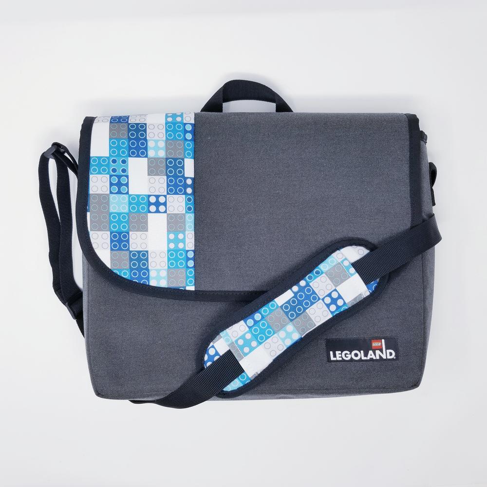 2 x 2 sac de messager de brique de bâtiment (2 x 2 Building Brick Messenger Bag)